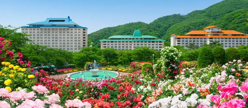花巻温泉バラ園