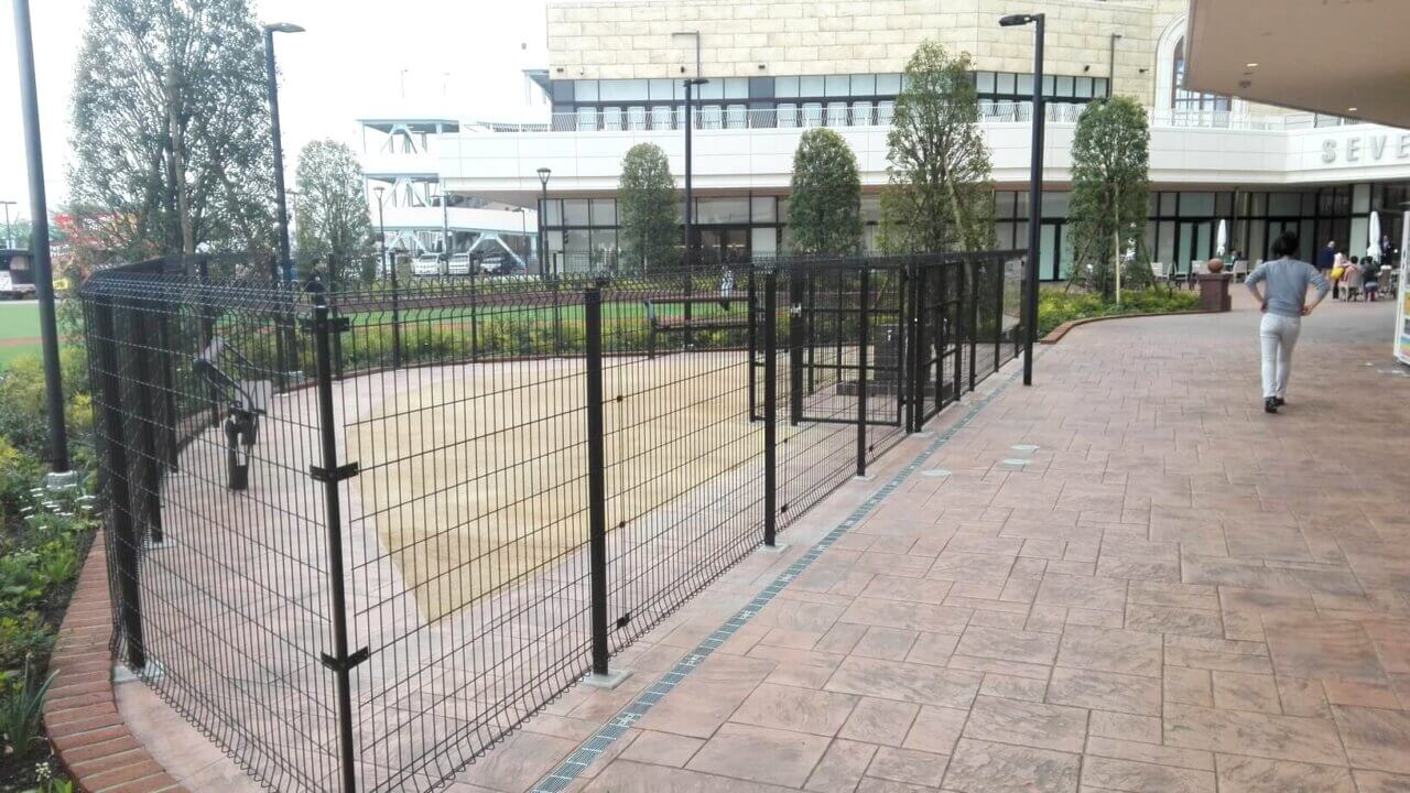 【柏市】セブンパークアリオ柏 ドッグラン