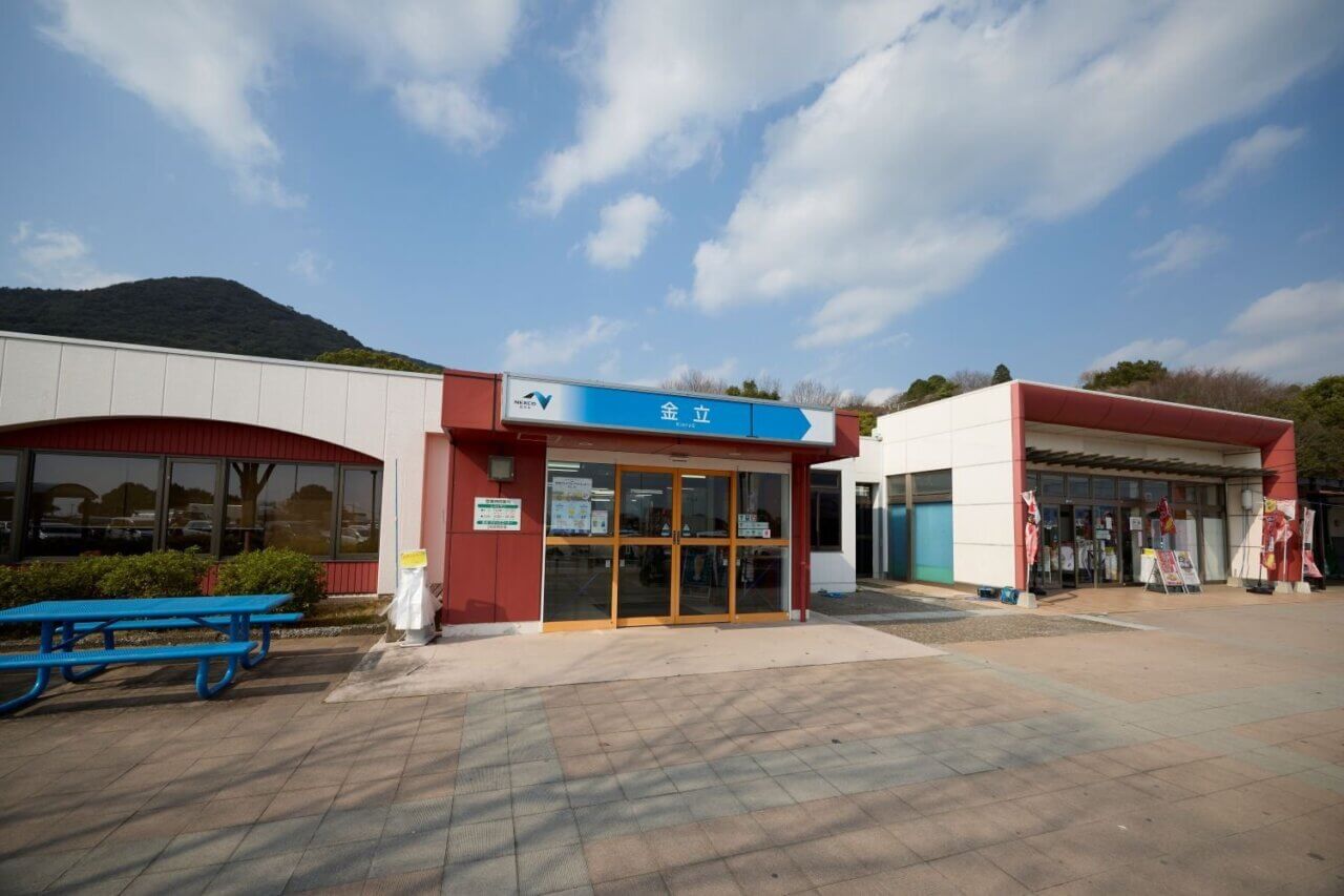 金立SA(サービスエリア）上り：福岡・熊本・大分方面