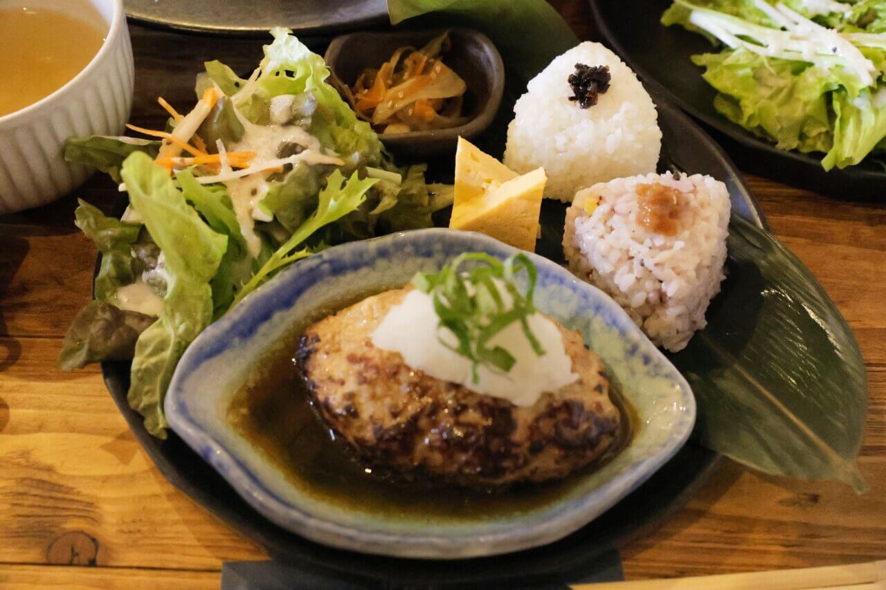 【岩手県・犬同伴OK】ひら埜｜岩手・小岩井農場で、愛犬と楽しめる東北最大級の冬のイルミネーションイベント