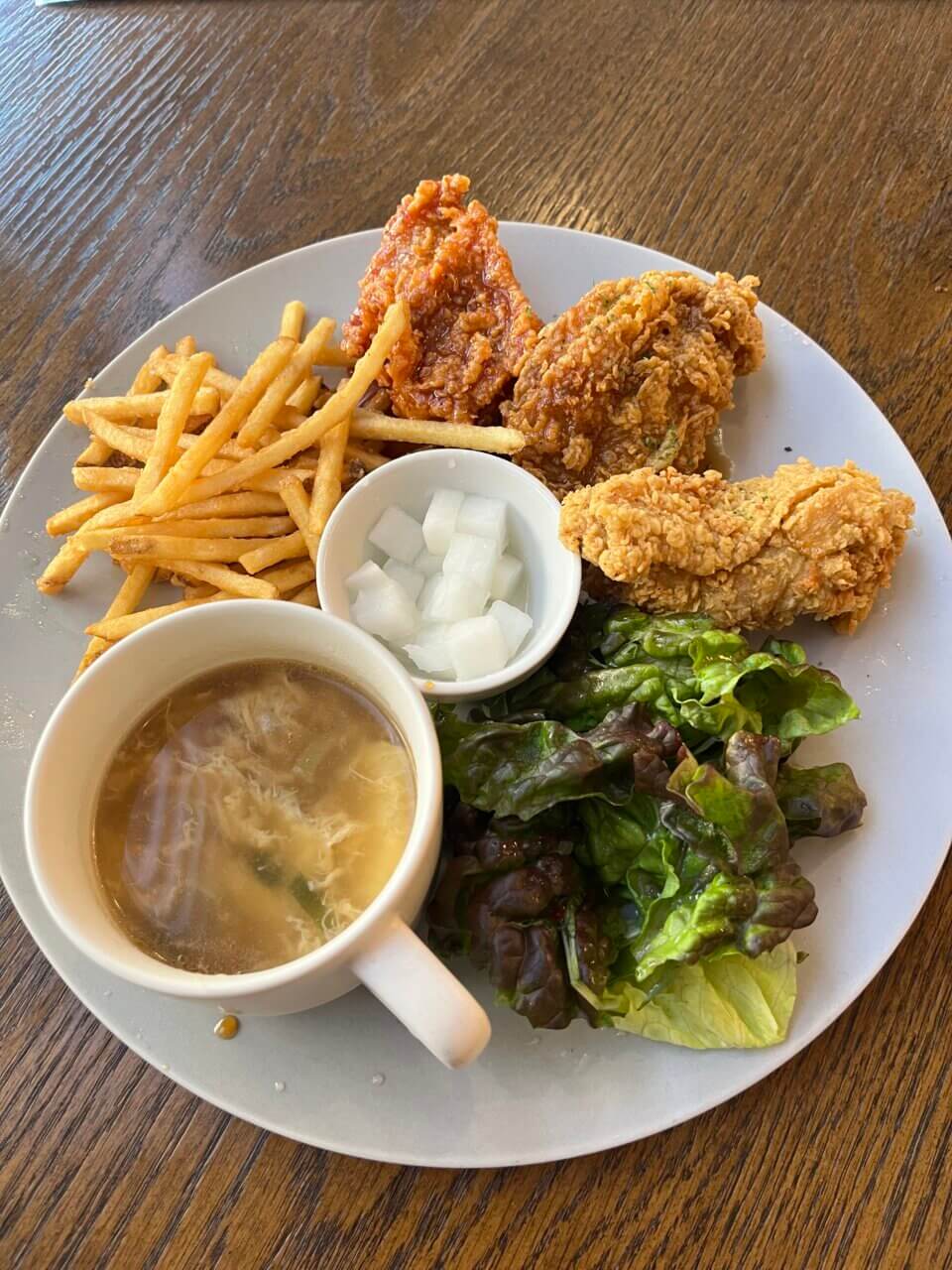 【東京都・犬同伴OK】ごごチキン 浅草本店｜愛犬と一緒に楽しめる韓国料理店で、カジュアルな雰囲気の中で美味しいチキンを味わえる！